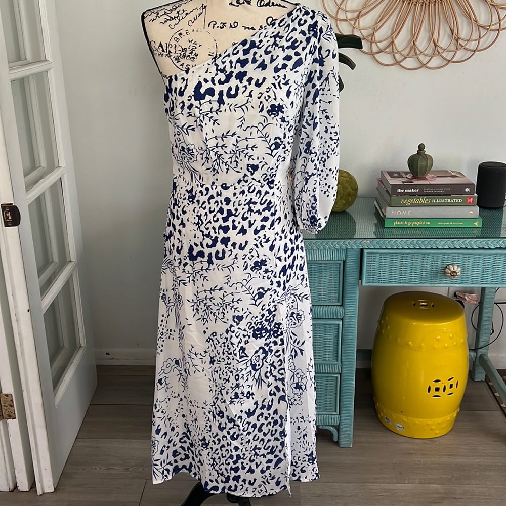 One shoulder split thigh all over print dress